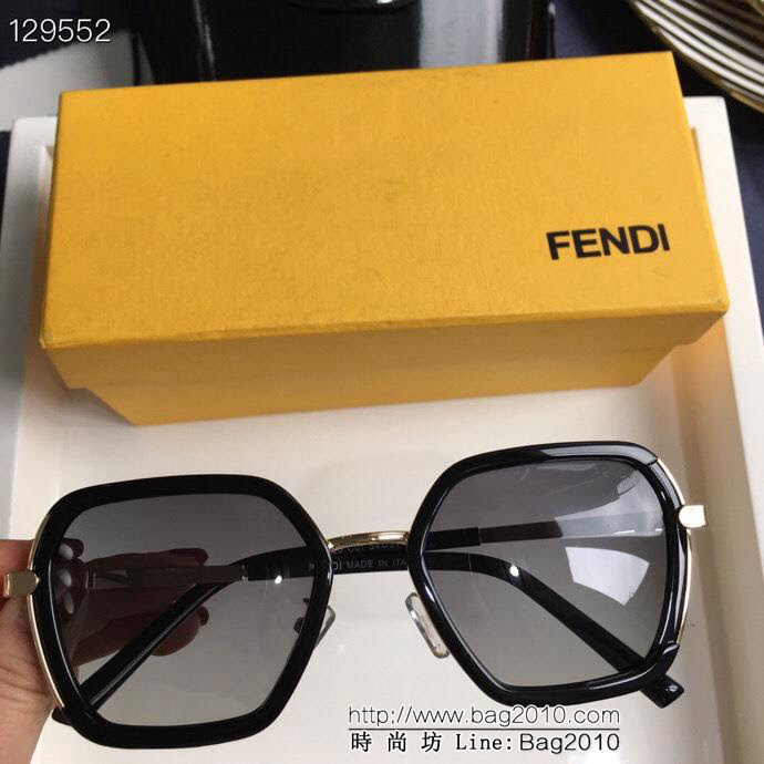 FENDI芬迪 偏關太陽鏡 歐美復古潮大牌 炫酷彩膜墨鏡 男女通用  lly1456